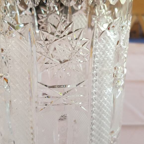 Vintage Bohemian crystal vase from Czech Republic Queen Lace - Picture 5 of 16